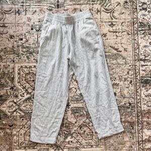 Old Navy Gray Striped Straight Leg Pants